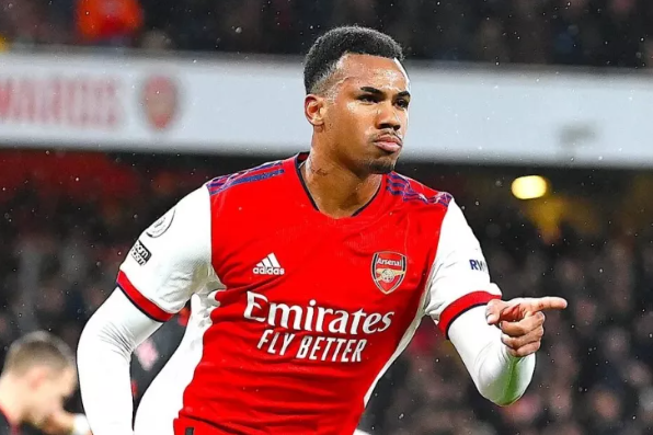 İngiltərə Liqa Kubokunda Arsenal Preston North End-i darmadağın edib